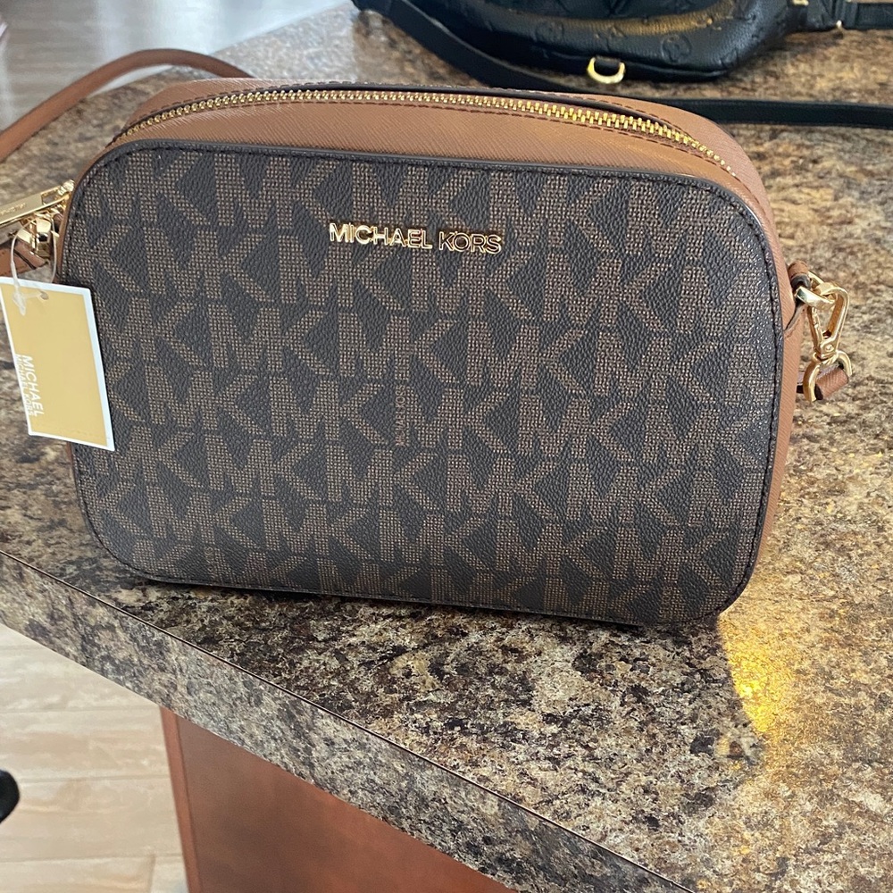 Michael Kors Houston- large Crossbody